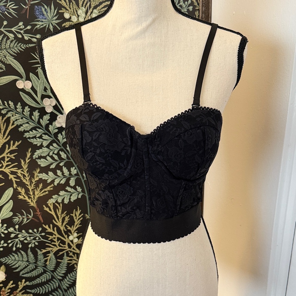 Black Lace Bustier